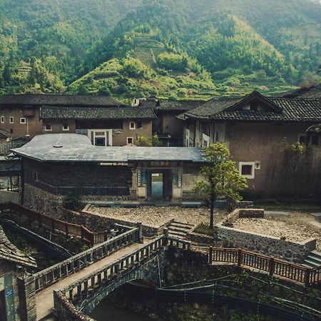מלון Zhangzhou Tsingpu Tulou Retreat מראה חיצוני תמונה